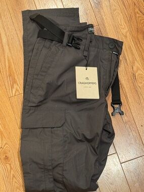 Craghoppers Men's Dark Brown Cargo Trousers with Webbing Belt